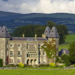 Dinefwr Literature & Music Festival a billingual celebration
