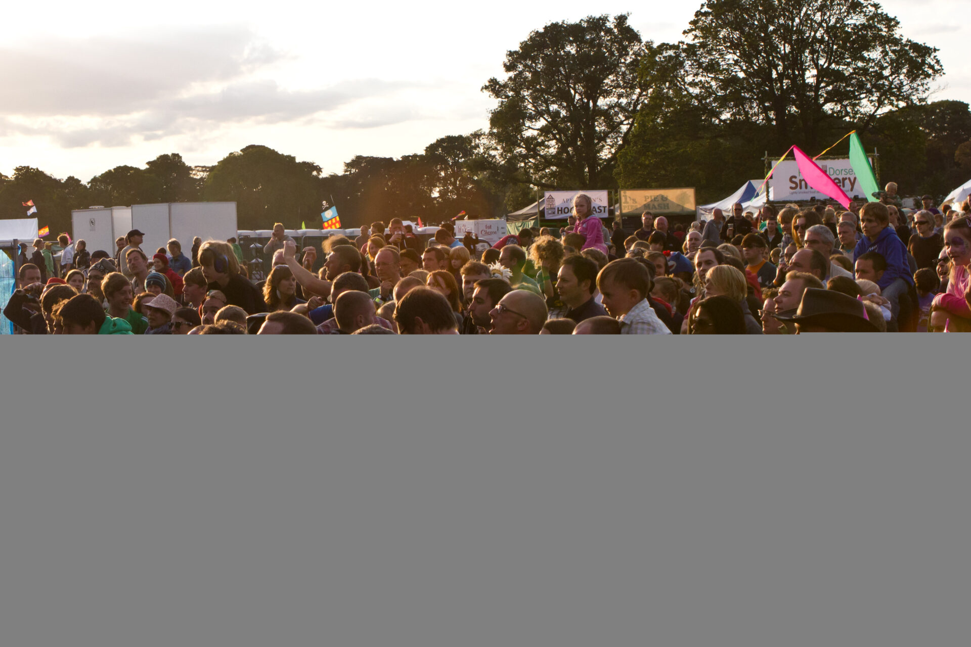 INTERVIEW: Oliver Jones of Deer Shed Festival  1