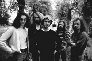 Faust IV band shot