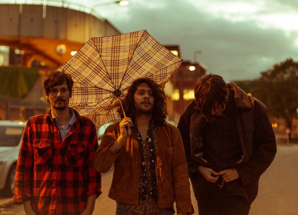 Track Of The Day #610: Honeymilk - A Scene in Between