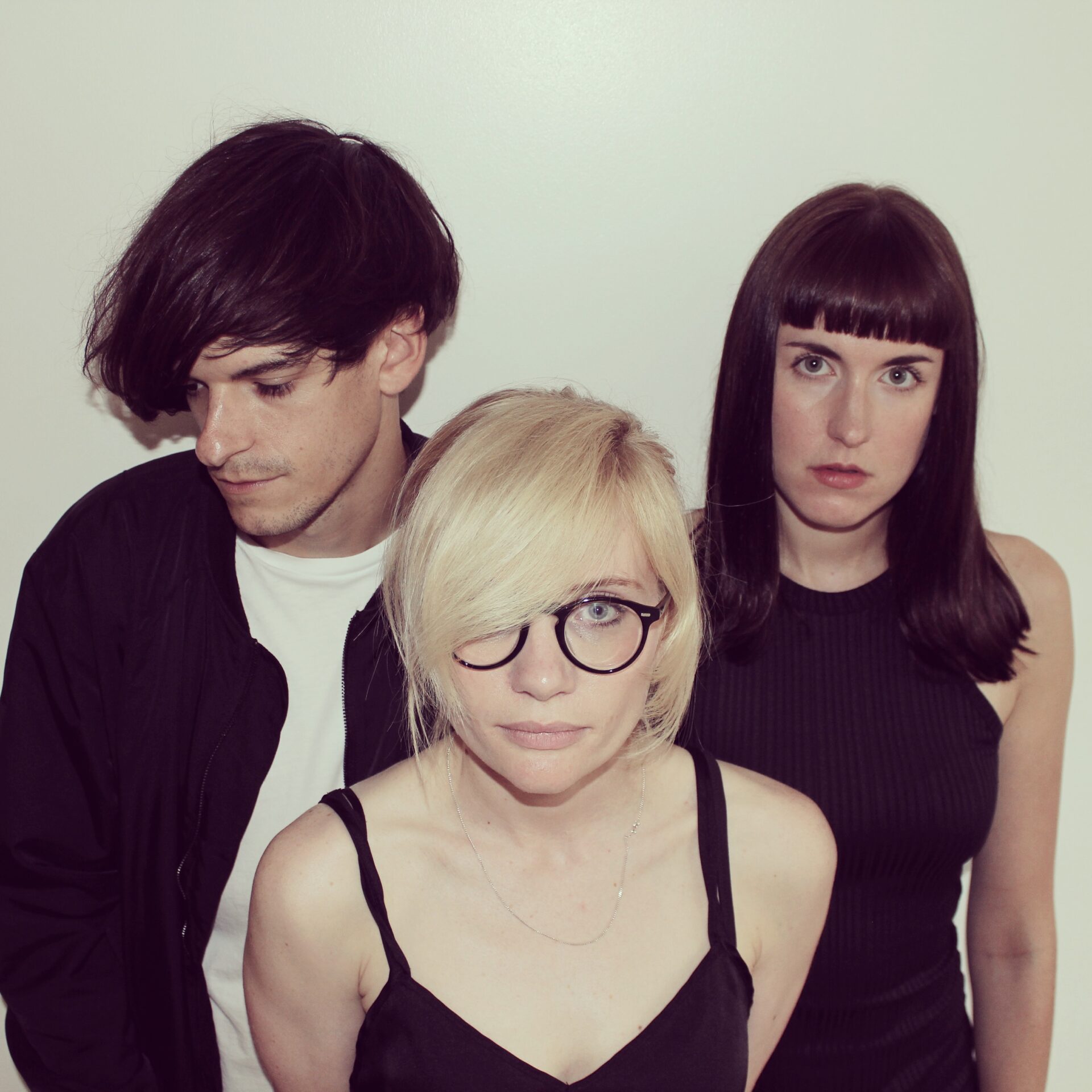 VIDEO PREMIERE: Fever Dream - Nightcrawling