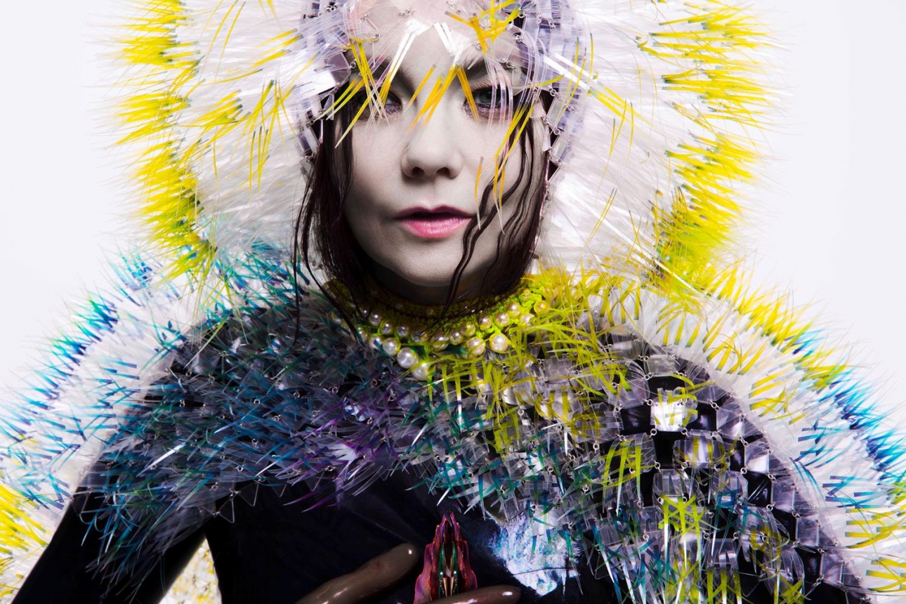 NEWS: Björk announces new exhibition and one-off London date
