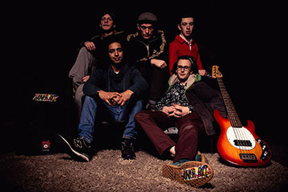 EXCLUSIVE: Junior Bill 'Umbrella Pedestrians' Video Premiere