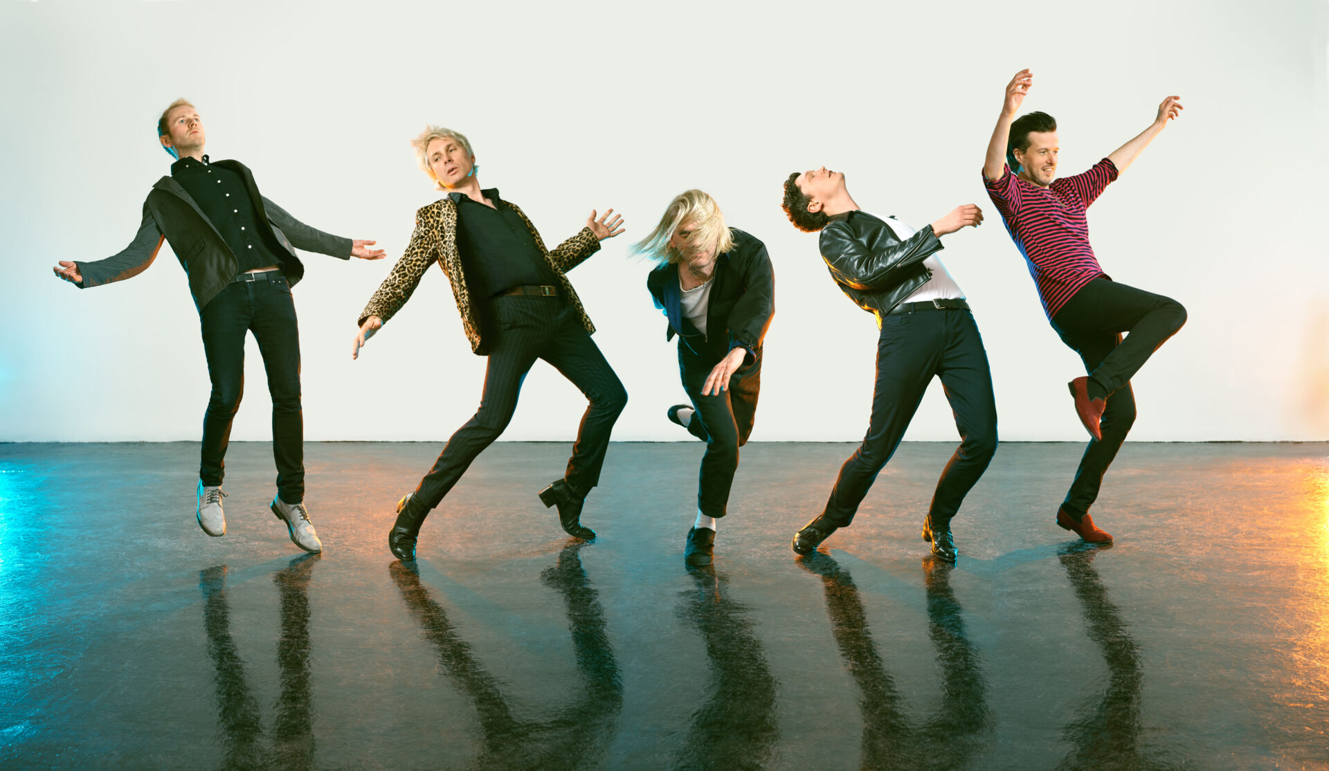 NEWS: Franz Ferdinand share new video 'Always Ascending' & World Tour