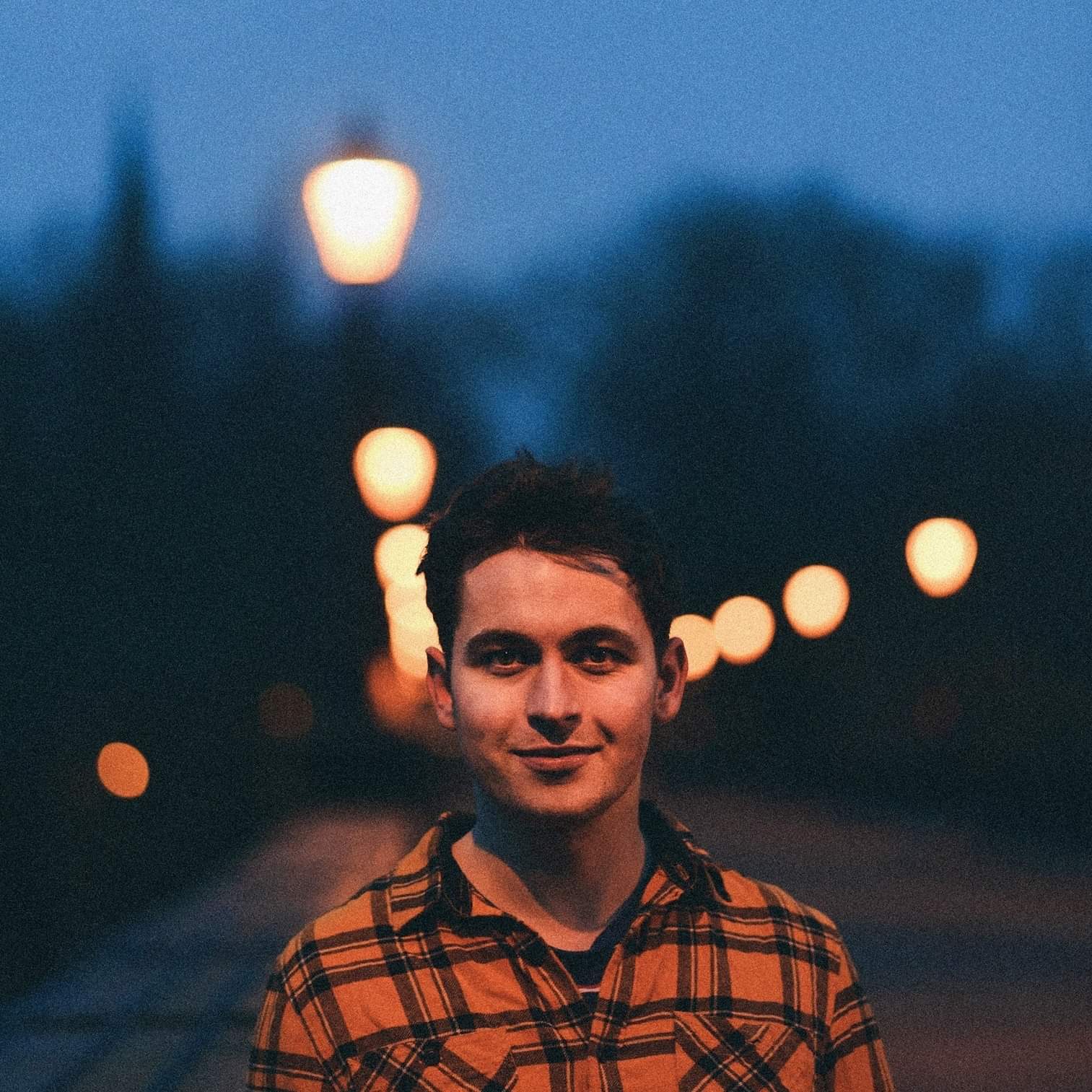 Track Premiere: Callum Pitt - Forgotten Kids