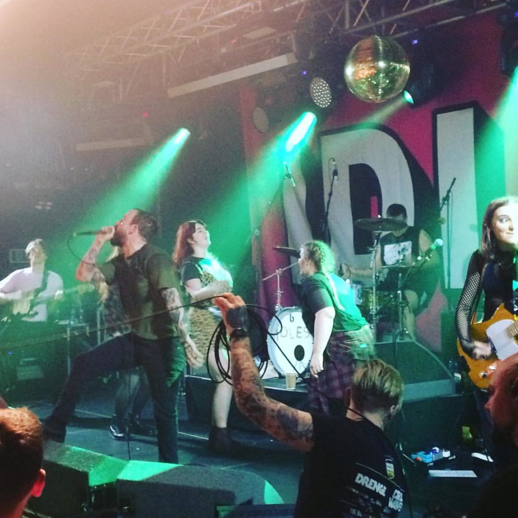 idles2