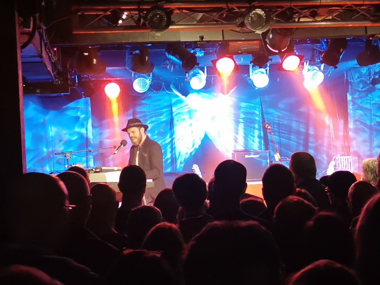 Gaz Coombes - Sub 89, Reading - 14/06/2019 1