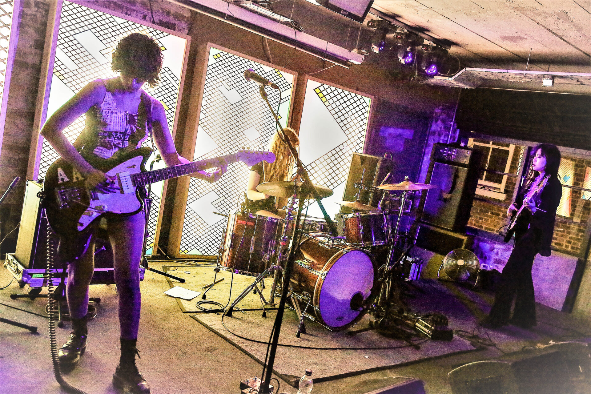 L.A. Witch – Headrow House, Leeds, 04/07/2019 1