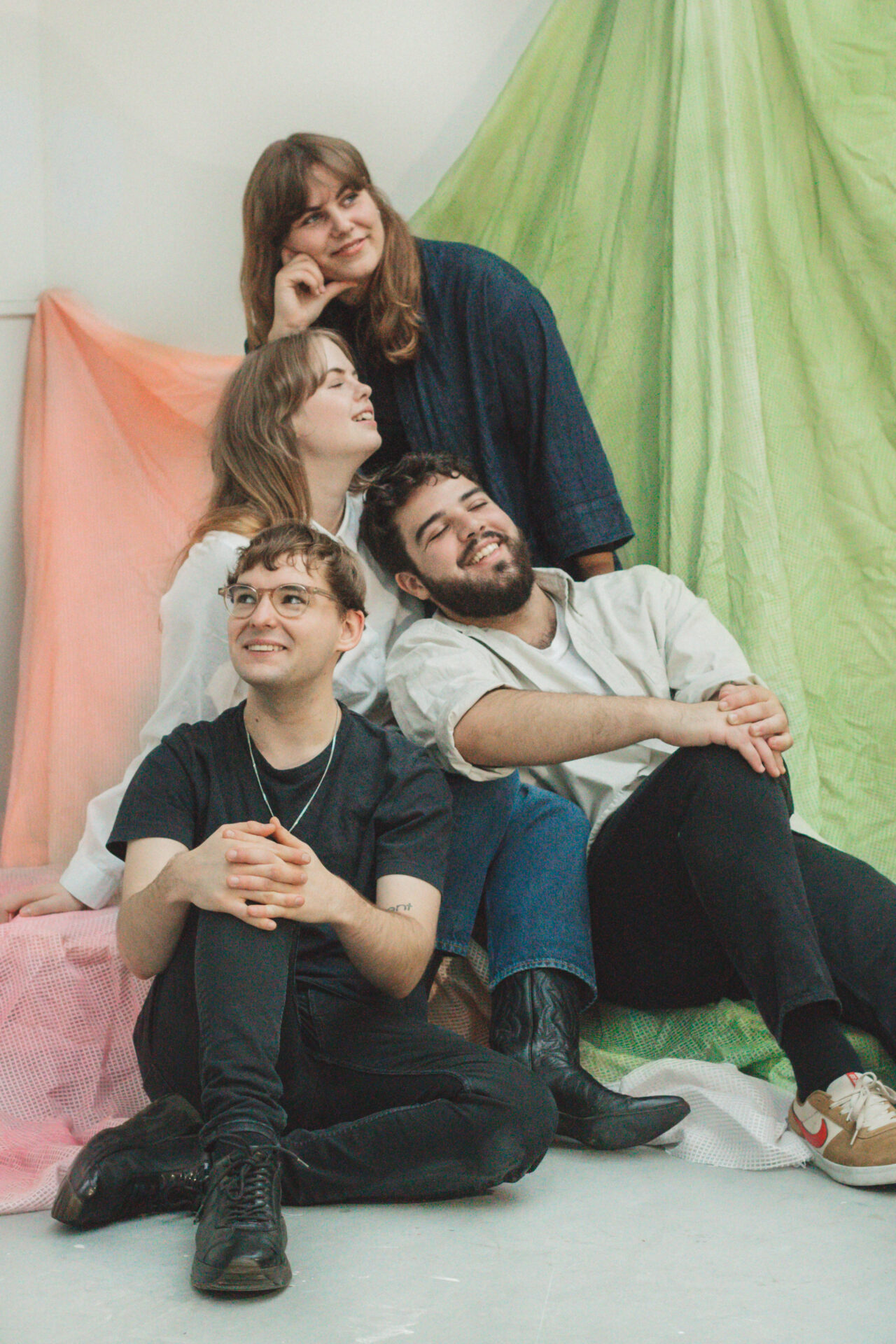 NEWS: Steve Buscemi’s Dreamy Eyes debut chiming new single 'Forever'