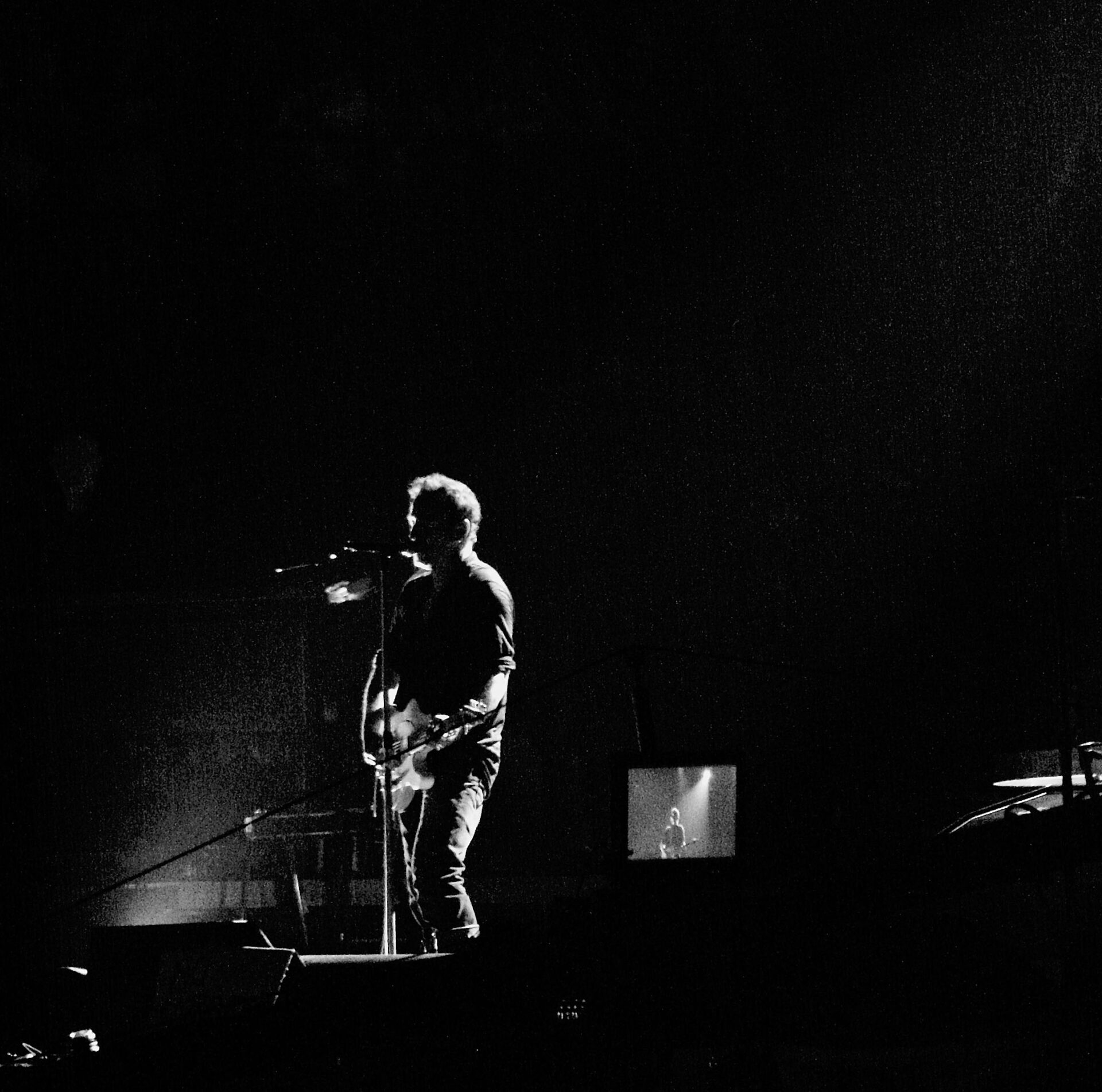 Bruce Springsteen Pyrmaid Stage 2009