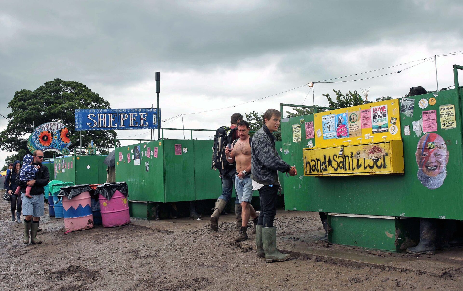 Glastonbury Toilets 2016 scaled