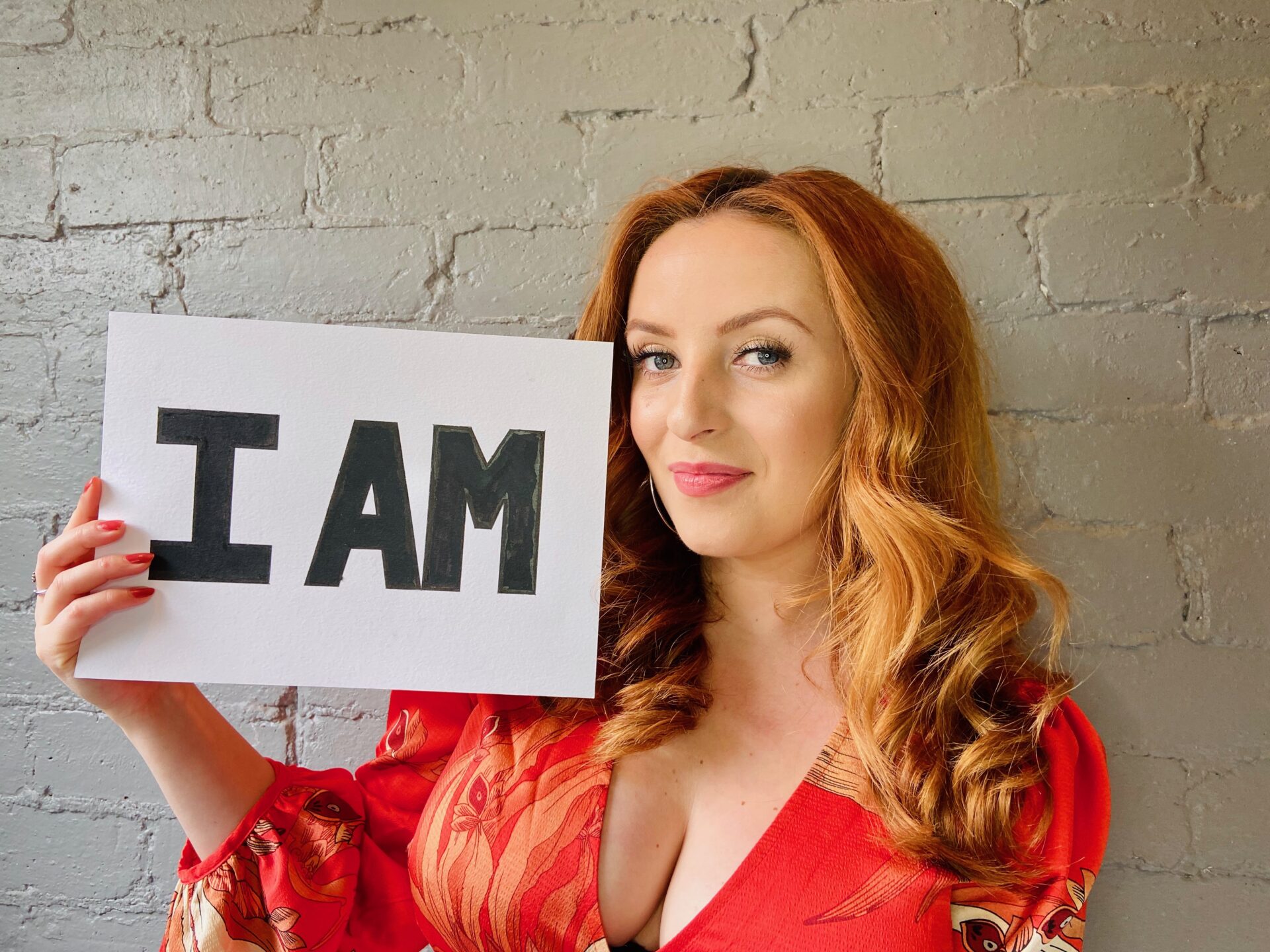 EXCLUSIVE: Beth Macari Unveils The Video For Empowering Single 'I Am'