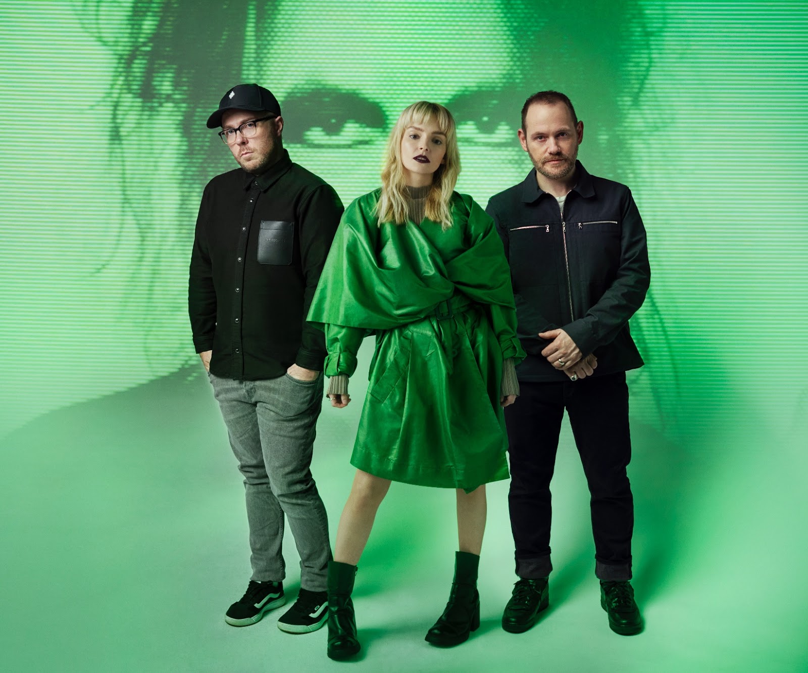NEWS: CHVRCHES share details of fourth album 'Screen Violence' & New single 'How Not to Drown' feat Robert Smith