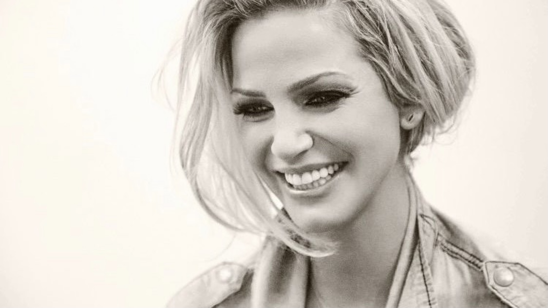 Dreams That Glitter: A Tribute To Sarah Harding 2