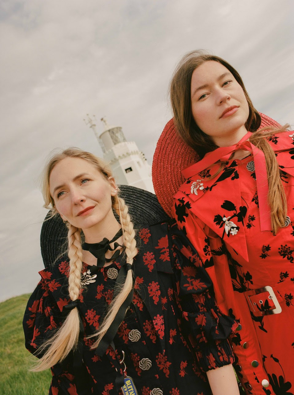 NEWS: Wet Leg announce debut album for April 2022 & Share two new tracks 1