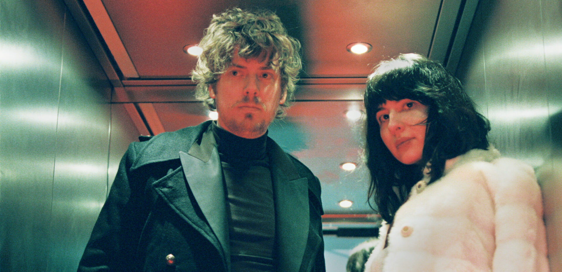 EXCLUSIVE: Donna Blue debut cinematic video for French pop of 'Solitaire'