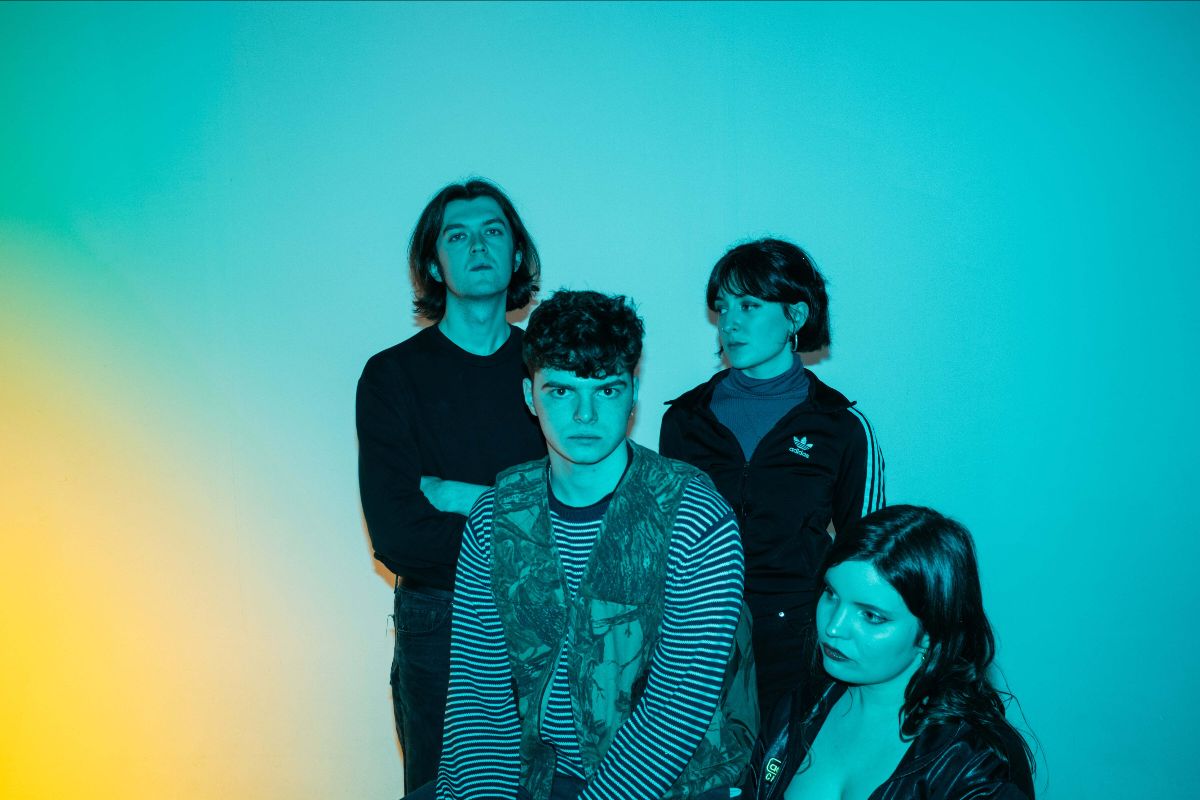 NEWS: Working Men's Club share new single 'Circumference' & announce tour of independent record stores