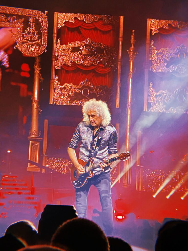 LIVE: Queen + Adam Lambert – AO Arena, Manchester, 31/05/2022 23 5467FFD1 4AFB 45AA BB32 610E93012871