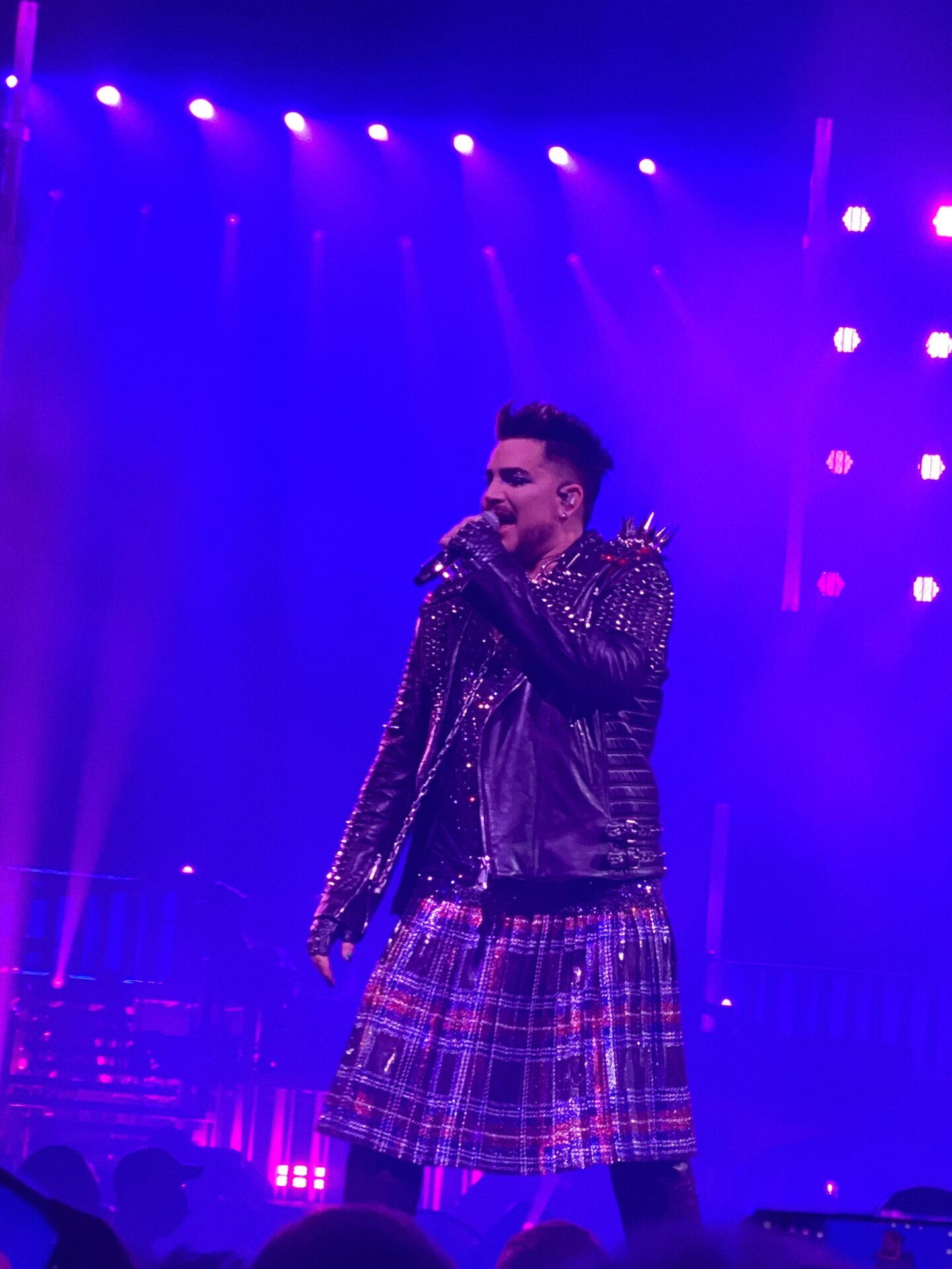 LIVE: Queen + Adam Lambert – AO Arena, Manchester, 31/05/2022 24 644DC464 EE83 4F7D A1FD 7FA1EDE83CFD scaled