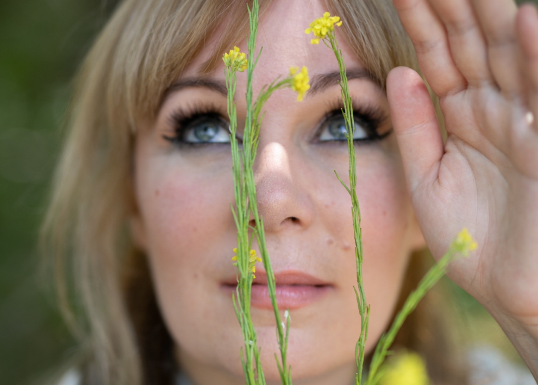 Video Of The Week #230: Son Parapluie - ‘Paris n’existe pas' (Feat. Isobel Campbell) 3
