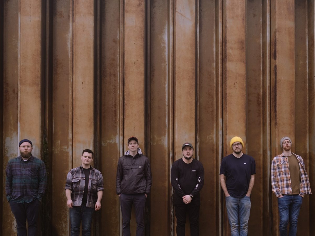 PREMIERE : Breichiau Hir video for album closer 'Dal Lan Gyda’n Hun'
