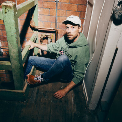PREMIERE:  Scottish DJ ARKLEY premieres video for Back 2 Love (House '89)