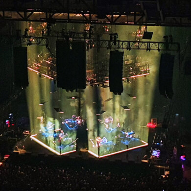 LIVE: Bon Iver – First Direct Arena, Leeds, 19/10/2022  1