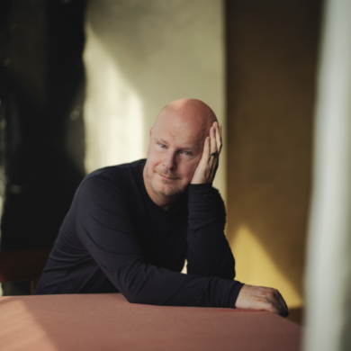 NEWS: Philip Selway announces third solo album and reveals first track 'Check For Signs Of Life.' 3
