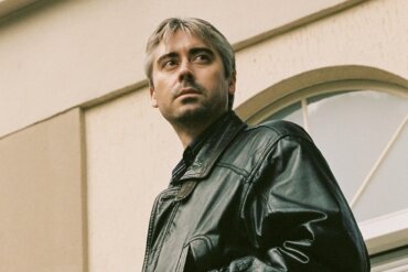 VIDEO PREMIERE: Charles Howl 'Leave Me Out'