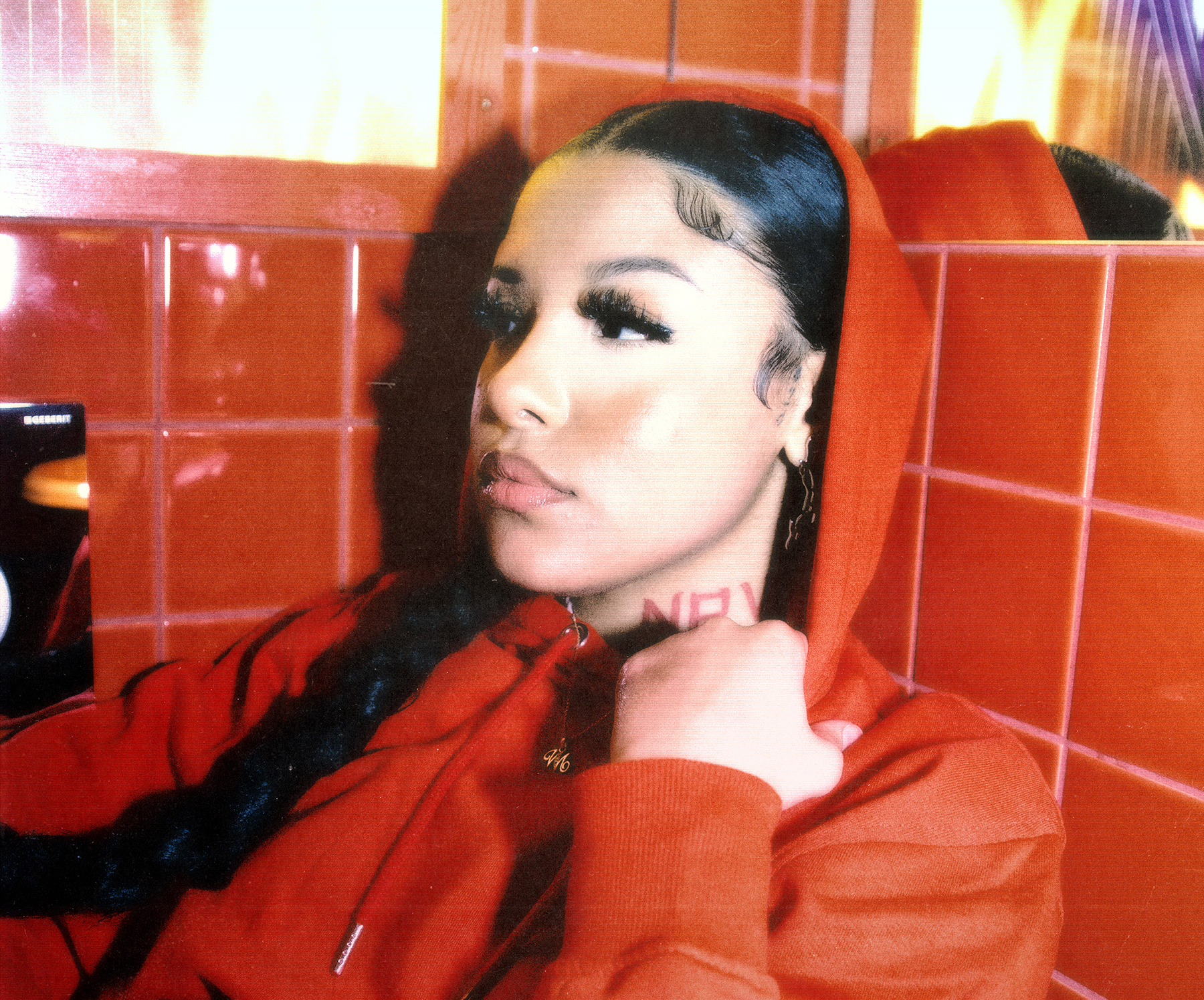 NEWS: Juice Menace shares dance pop hustle of 'Pink Notes' Video 2