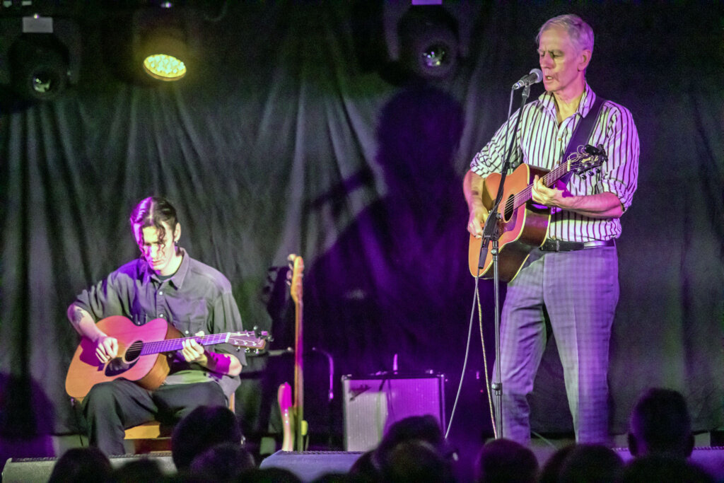 LIVE: Robert Forster – The Crescent, York, 14/03/2023 23 083