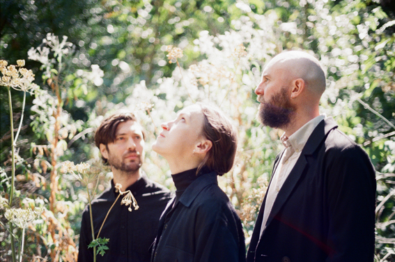 NEWS: Esben and the Witch share new video 'True Mirror,' ahead of 'Hold Sacred' album 23 image 18