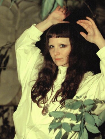 INTRODUCING: Bethan Lloyd "having magic in life just makes me feel more alive" 2