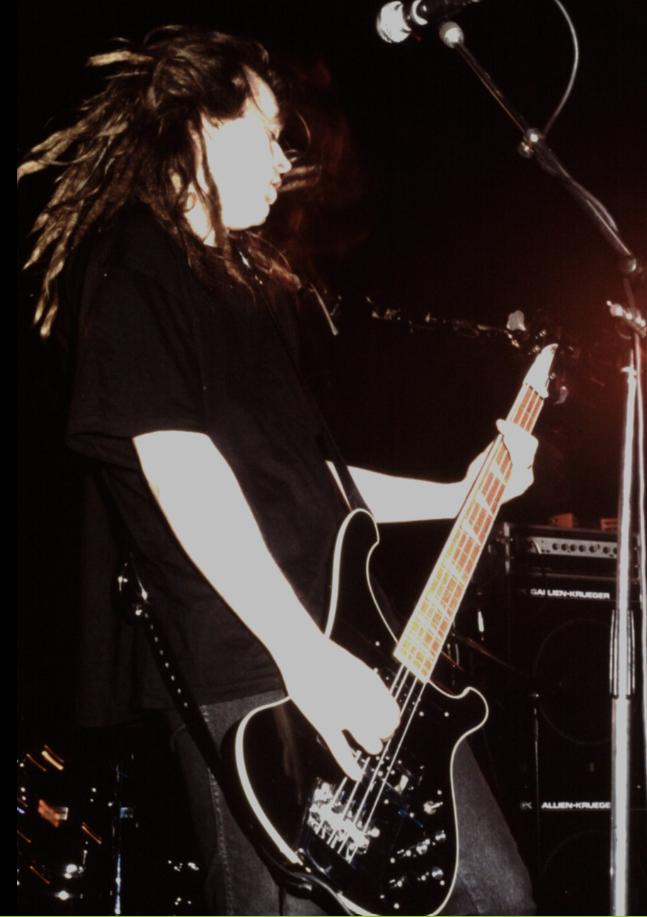 NEWS: Can you help Adrian Vines of Swervedriver find his Rickenbacker bass guitar? 23 image 10