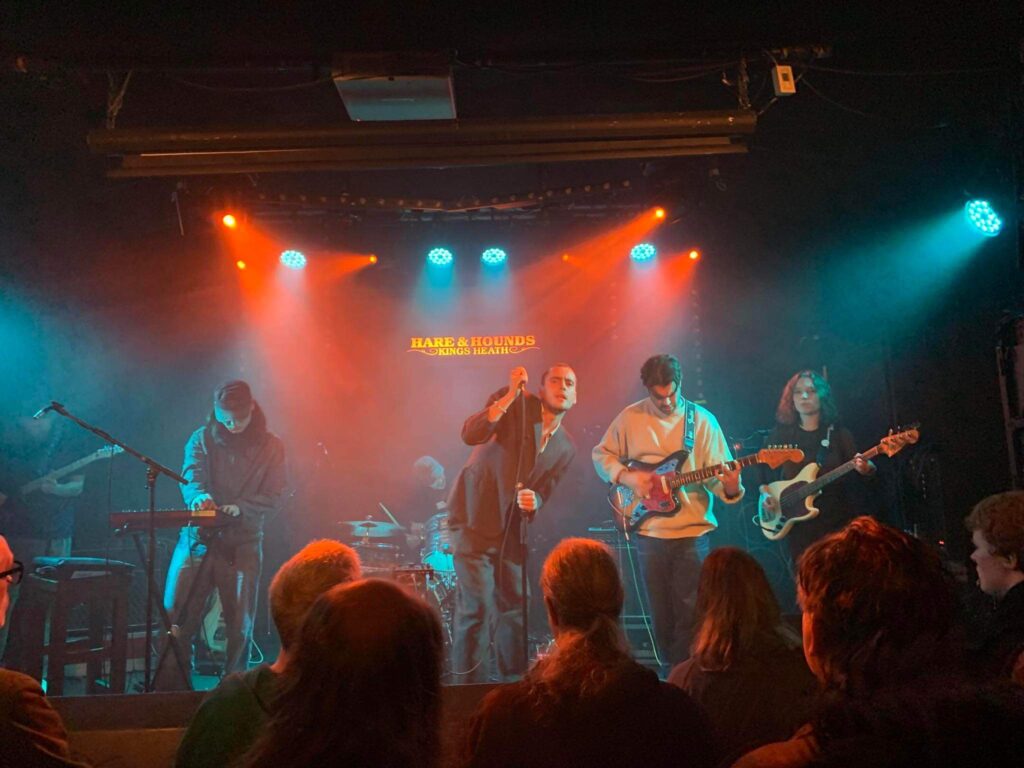 LIVE: bdrmm / DAMEFRISØR - Hare & Hounds, Birmingham, 13/11/2023 23 IMG 0551