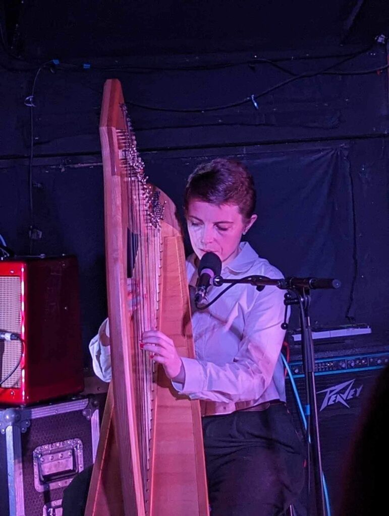 LIVE: Raveloe / Quincey May Brown - The Hug and Pint, Glasgow, 21/01/2024 23 IMG 0790