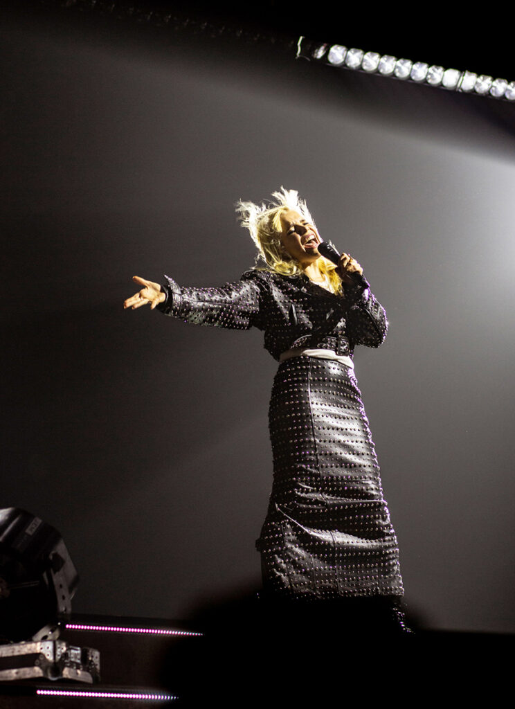 IN CAMERA: Paloma Faith – O2 City Hall, Newcastle, 29/04/2024 25 Paloma Faith NCL City Hall Daniel Robson 3