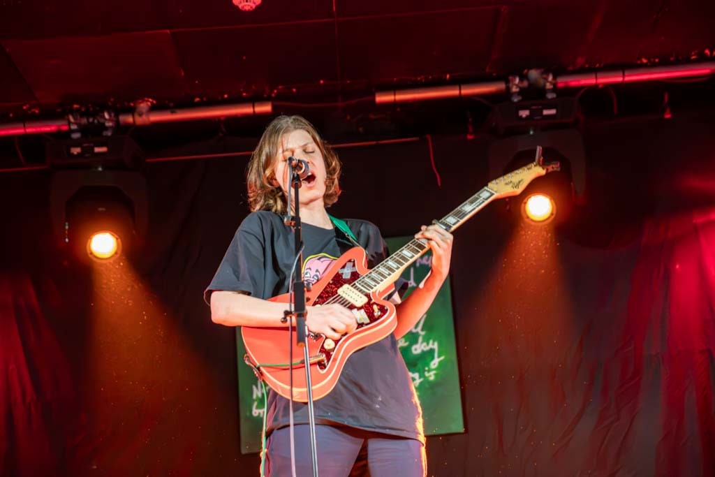 LIVE: Porridge Radio (solo) / Naima Bock – The Crescent, York, 21/05/2024 24 059 Enhanced NR2