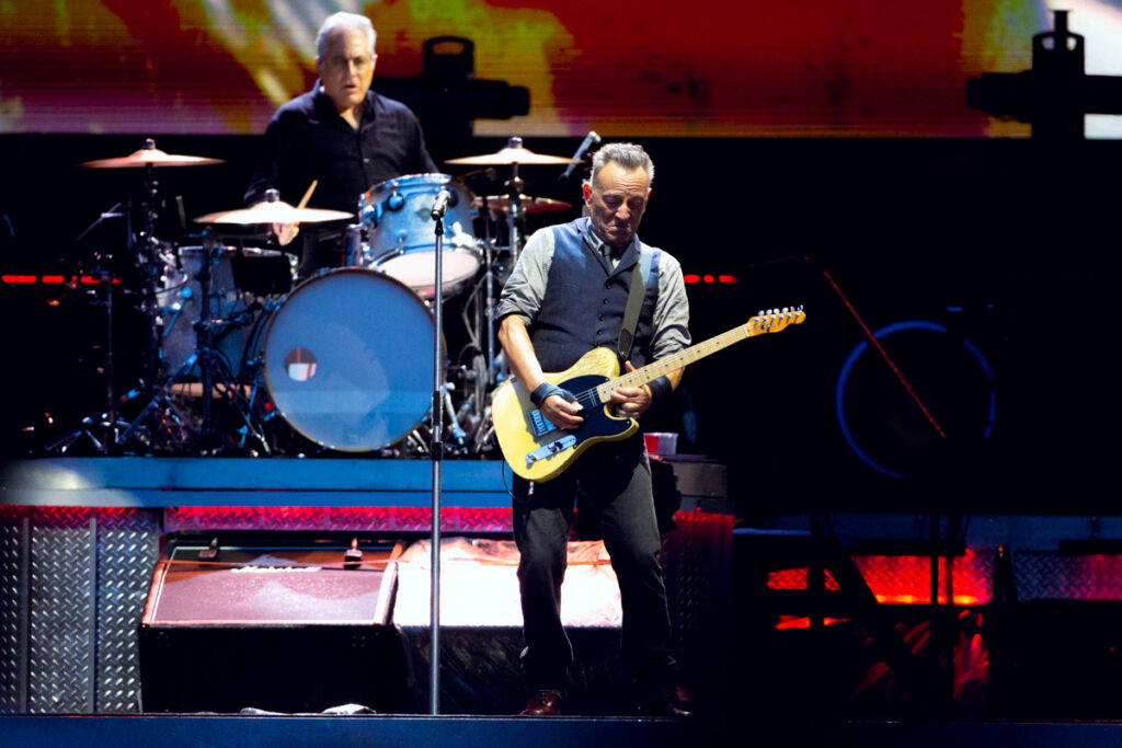 IN CAMERA: Bruce Springsteen & the E-Street Band – Stadium of Light, Sunderland, 22/05/2024 49 Bruce Spingsteen Sunderland Daniel Robson 20