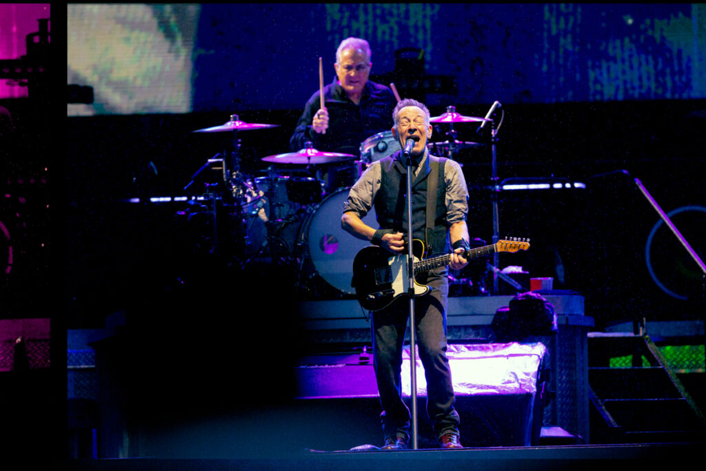 IN CAMERA: Bruce Springsteen & the E-Street Band – Stadium of Light, Sunderland, 22/05/2024 36 Bruce Spingsteen Sunderland Daniel Robson 21
