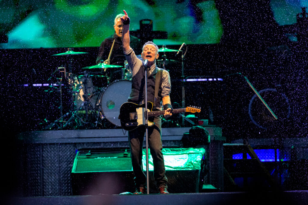 IN CAMERA: Bruce Springsteen & the E-Street Band – Stadium of Light, Sunderland, 22/05/2024 31 Bruce Spingsteen Sunderland Daniel Robson 26