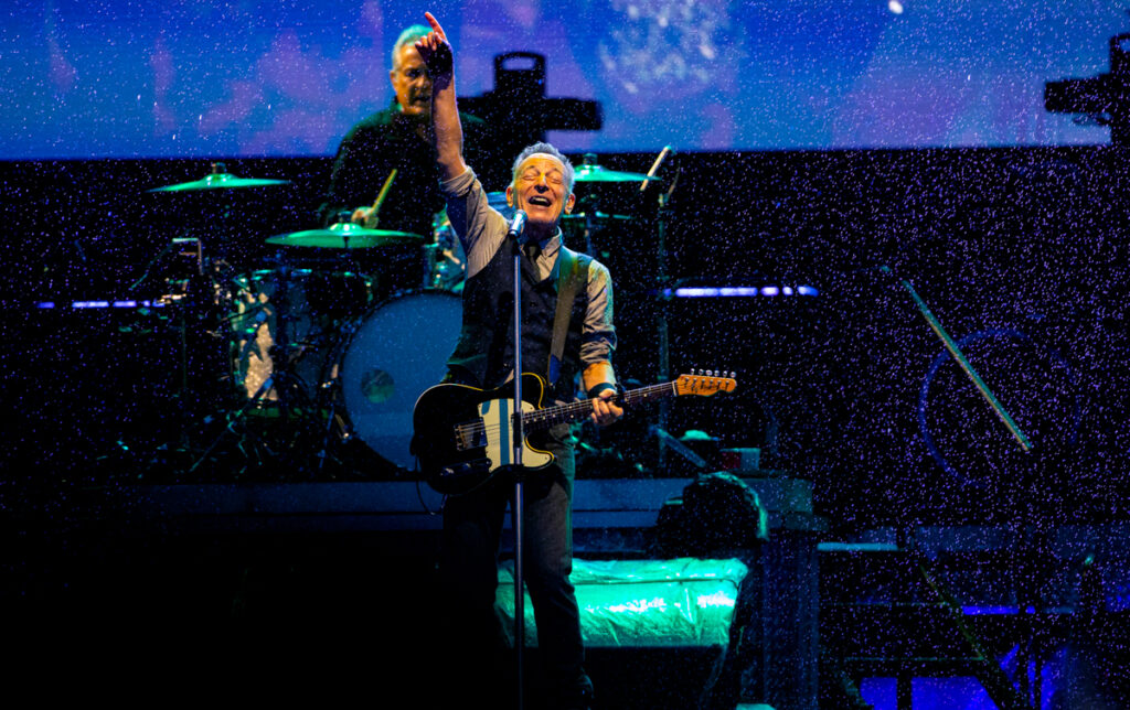 IN CAMERA: Bruce Springsteen & the E-Street Band – Stadium of Light, Sunderland, 22/05/2024 23 Bruce Spingsteen Sunderland Daniel Robson 8