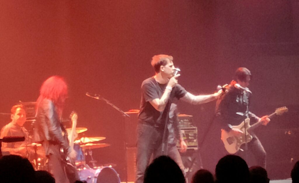 LIVE: Jane's Addiction - Roundhouse, London, 29/05/2024 23 Humanist with James Cox 1
