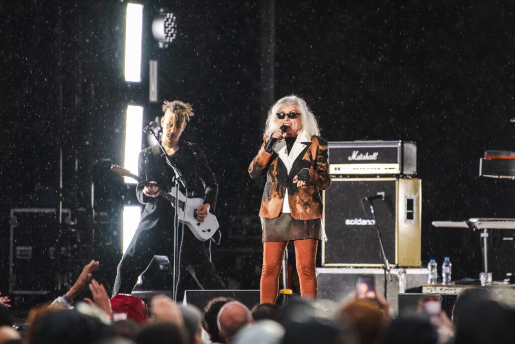 LIVE: Blondie / The K’s – Piece Hall, Halifax, 09/06/2024 25 BLONDIE AT THE PIECE HALL 6 3