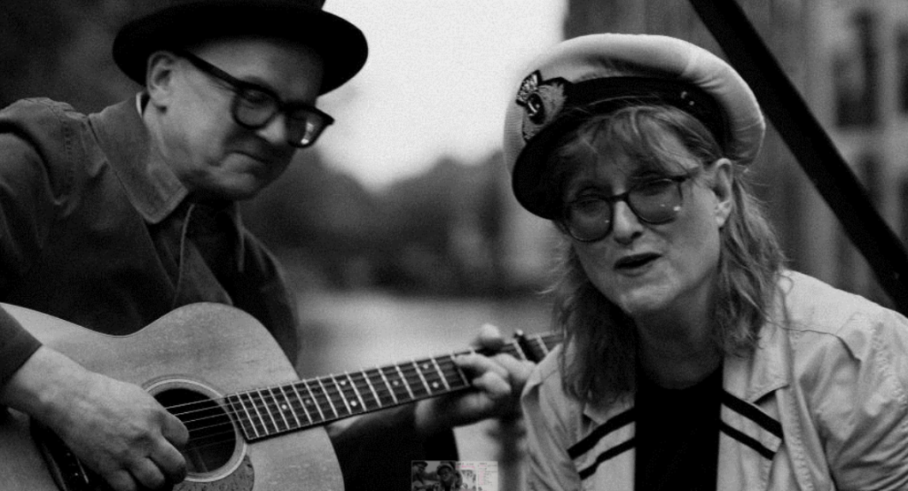 NEWS: Fairground Attraction release 'Beautiful Happening' video 24 image 2