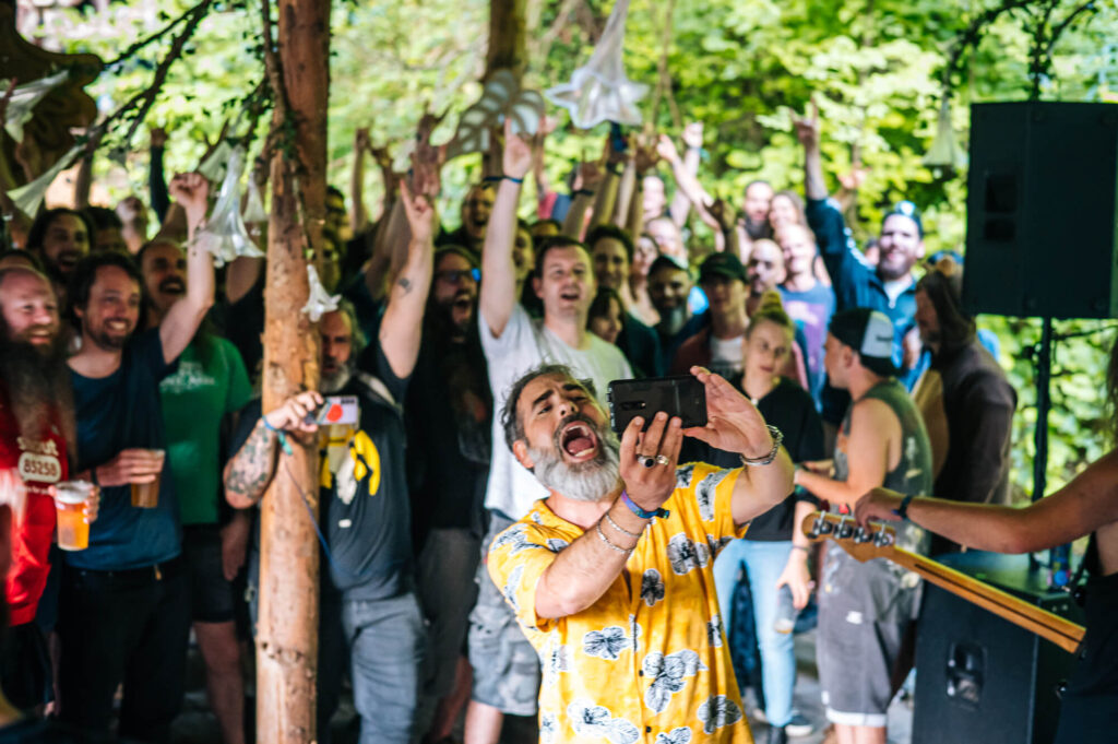 FESTIVAL REPORT: Bearstone Festival 27 Slowtorch