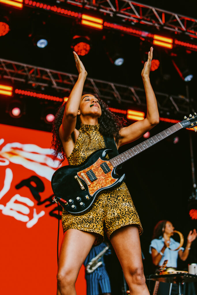 FESTIVAL REPORT: We Out Here Festival 2024 35 Corinne Bailey Rae 240817 WEOUTHERE 2024 JakeDavis @jakephilipdavis @khromacollective 2389