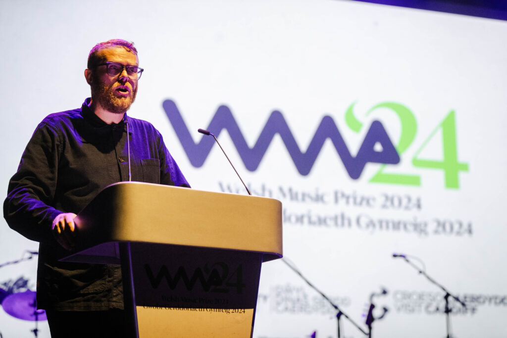 NEWS: L E M F R E C K wins Welsh Music Prize 2024 for album 'Blood, Sweat & Fears' 24 Huw Stephens Welcome at WMP24