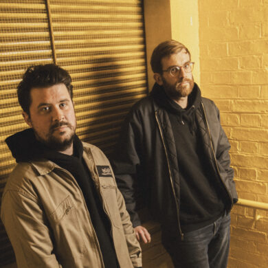 The band members of the duo JOHN