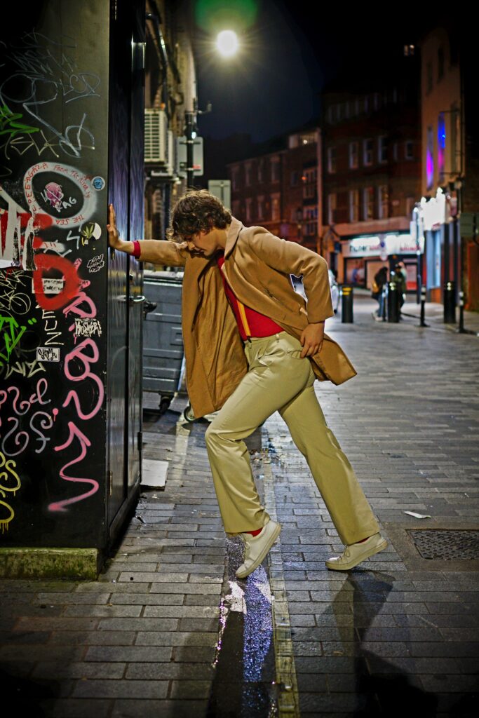 IN CONVERSATION: Mr Bewlay "I want to write songs about MILFs..." 31 mr bew bins